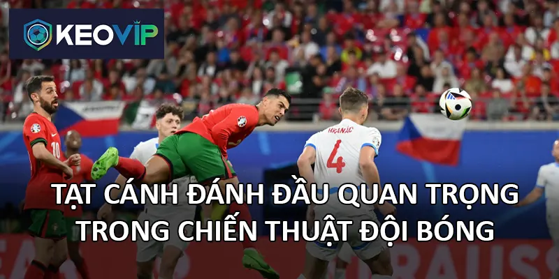 Tạt cánh đánh đầu có nhiều biến thể